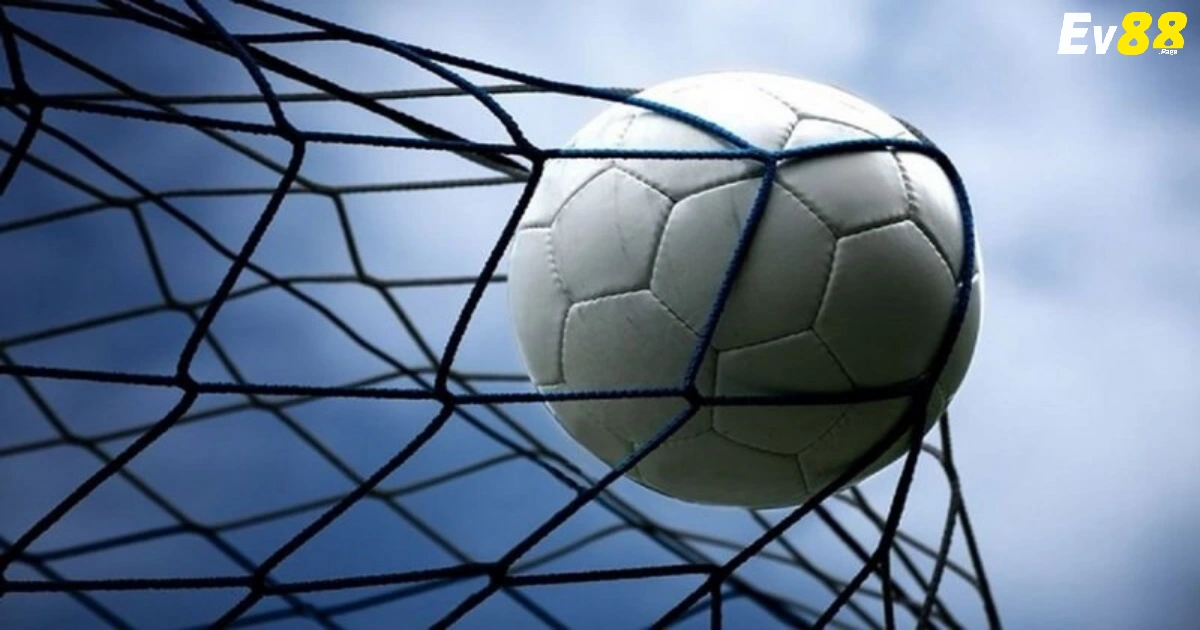 Kèo Việt Vị Tại EV88 – Cách Cá Cược Độc Đáo Trong Bóng Đá 4 Khi nào nên chọn kèo việt vị để tăng khả năng thắng cược